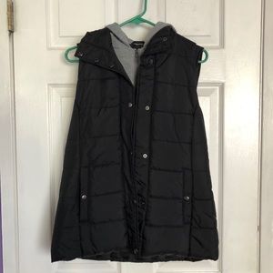 puffer vest with hood ♡